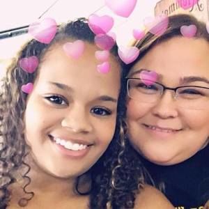 Meet your Posher, Stacy